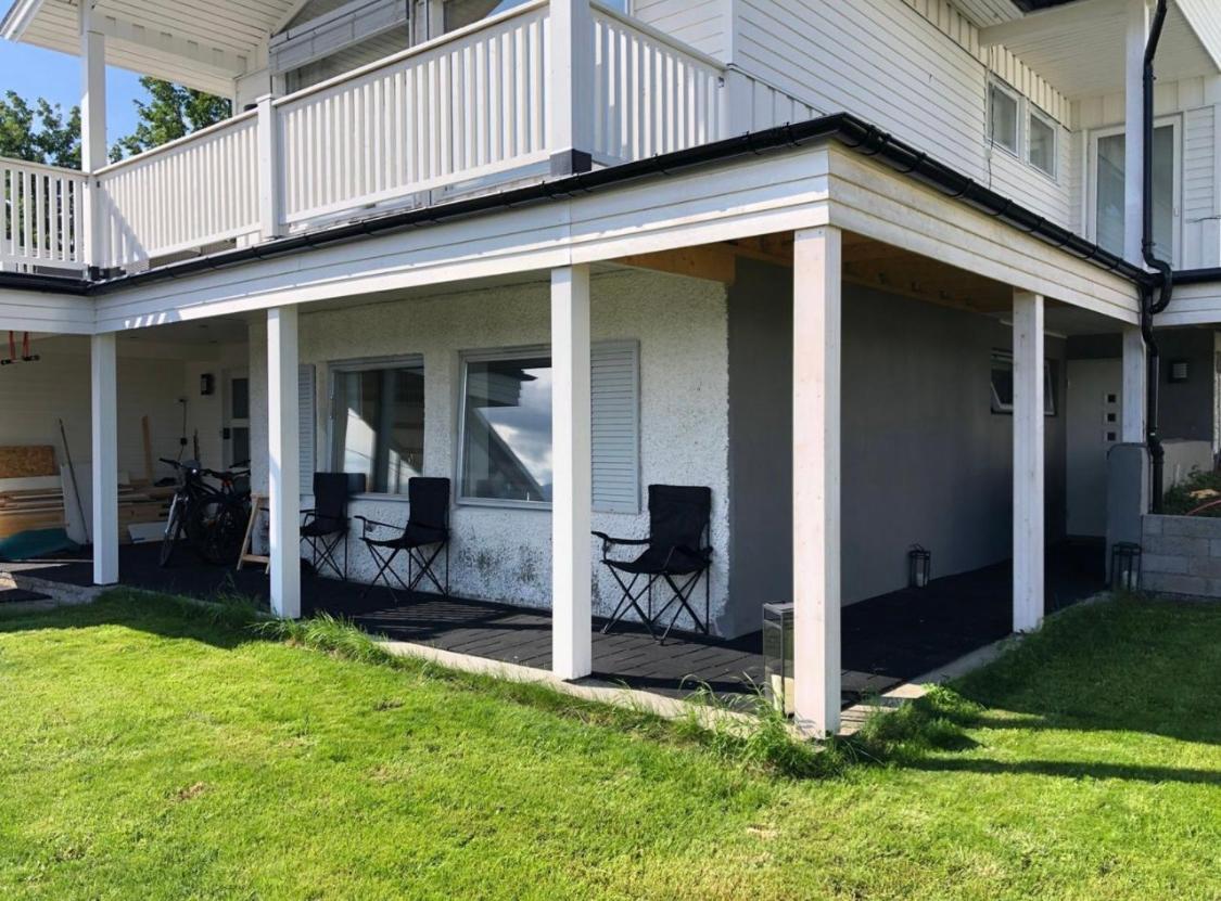 Moderne Og Trivelig Leilighet, Med Unik Utsikt Tromso Luaran gambar