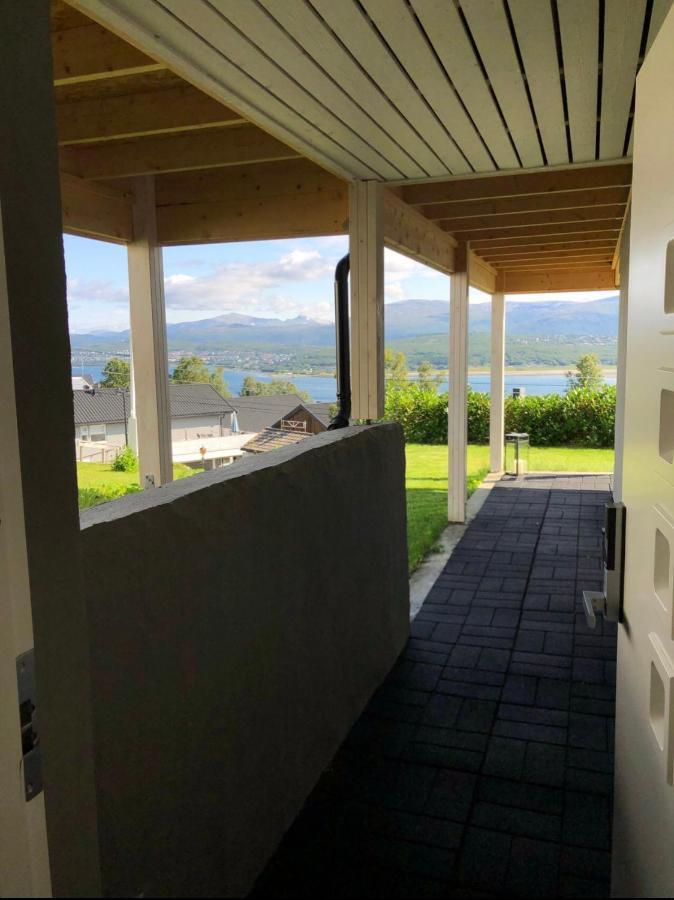 Moderne Og Trivelig Leilighet, Med Unik Utsikt Apartment Tromso Luaran gambar