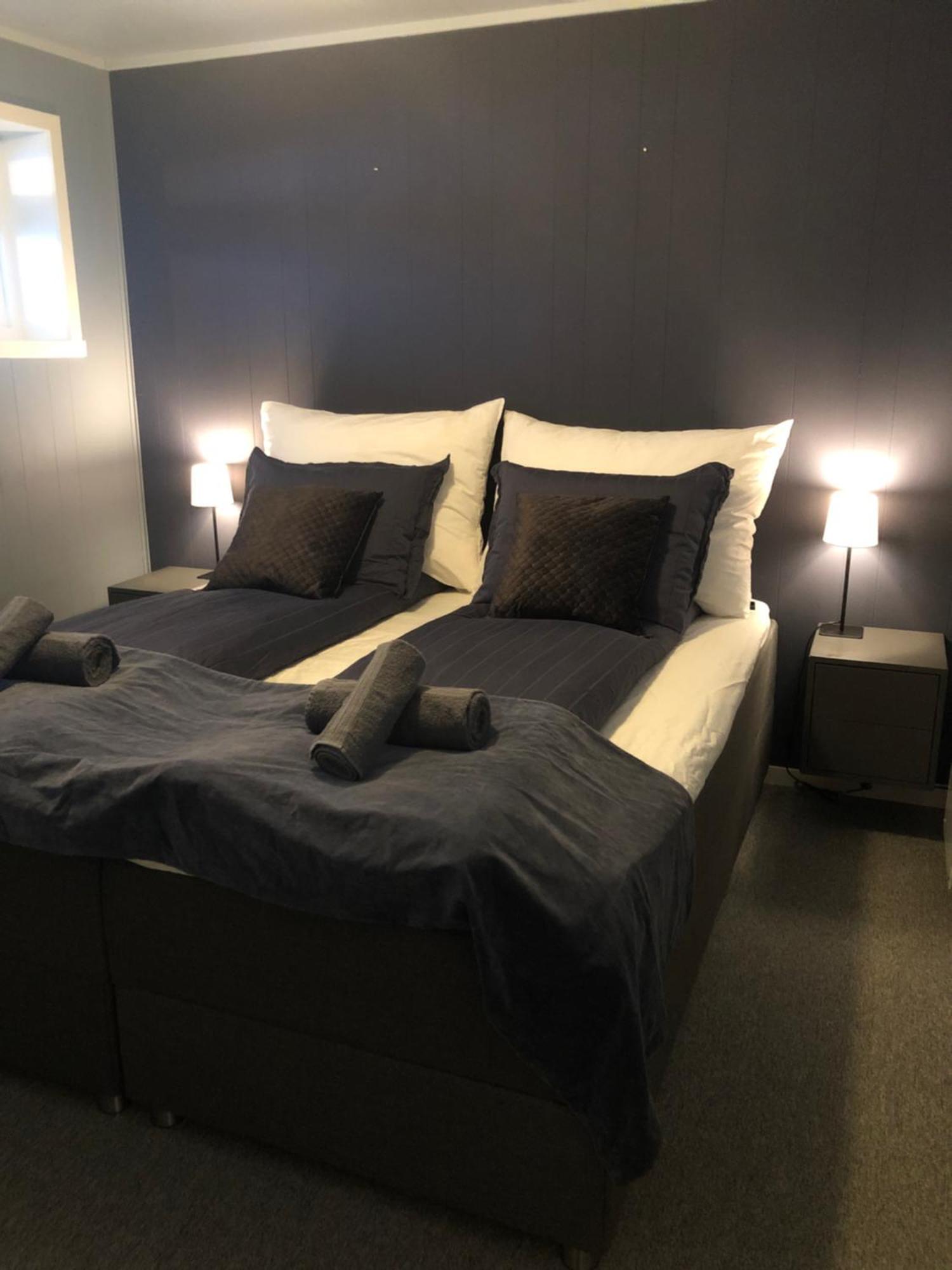 Moderne Og Trivelig Leilighet, Med Unik Utsikt Tromso Luaran gambar