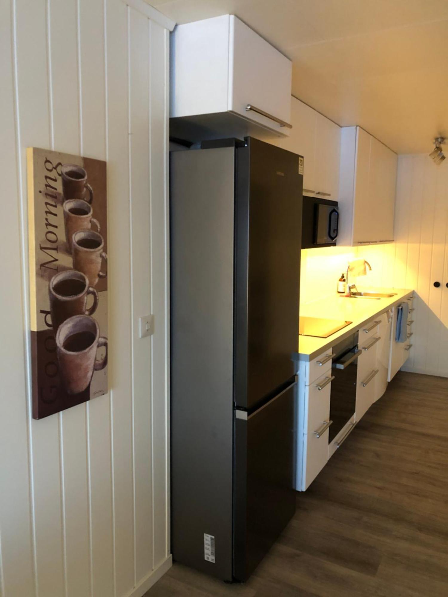 Moderne Og Trivelig Leilighet, Med Unik Utsikt Tromso Luaran gambar